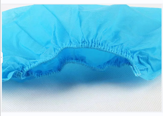 A sapata azul não tecida cobre o anti patim descartável Eco macio amigável